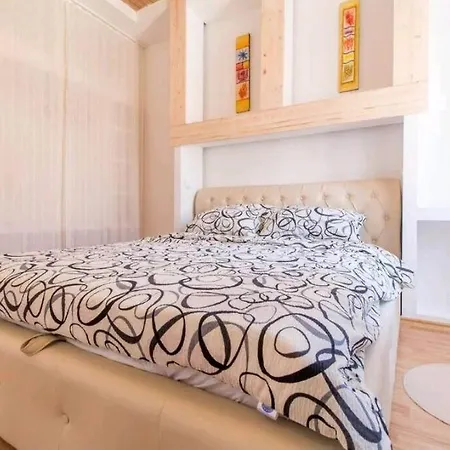 Arena View From The Apartmán Pula